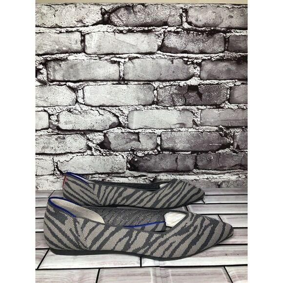 Rothy’s The Point Retired Grey Zebra Fabric Stripe Flats Women Sz 9.5M US/41EU - Picture 16 of 16